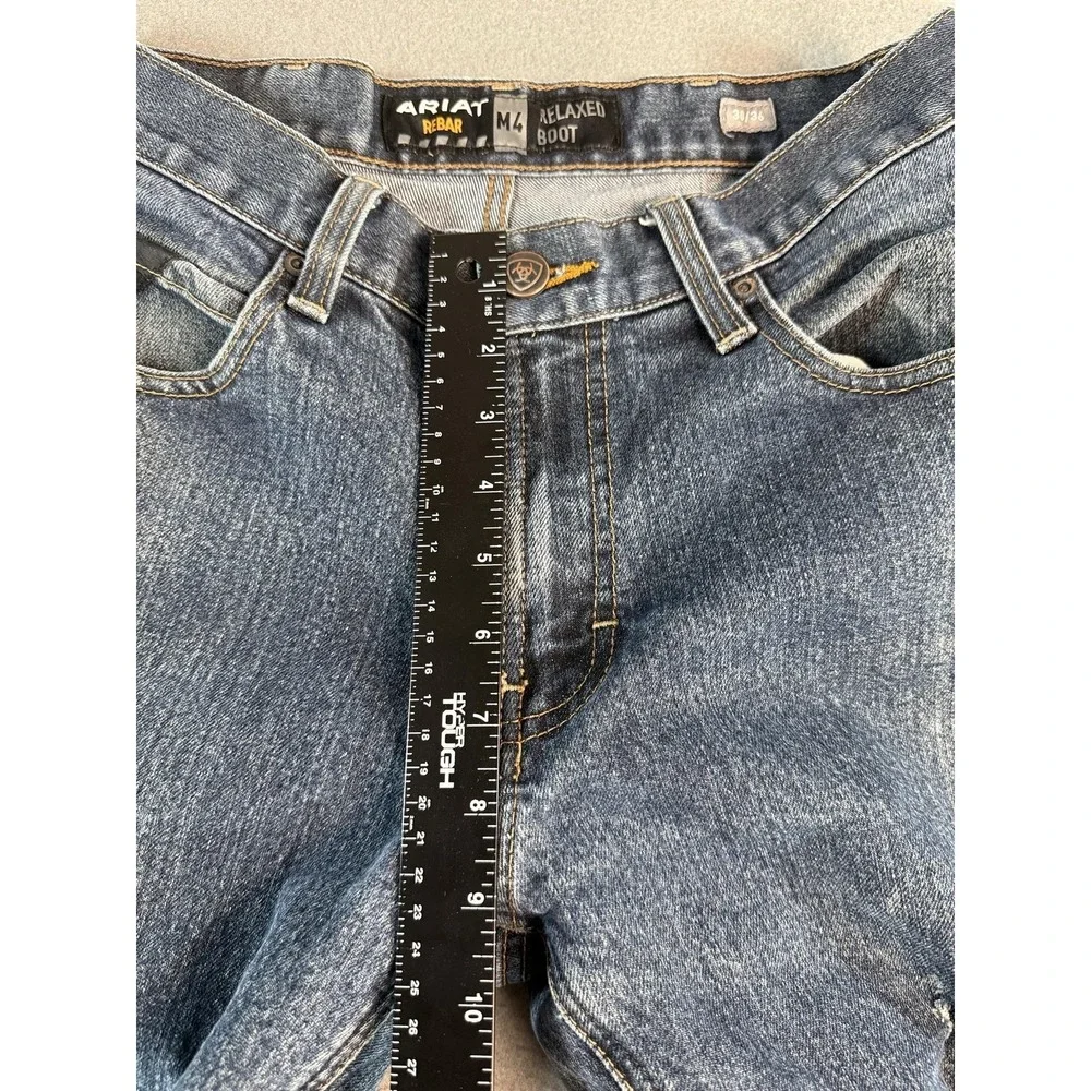 Ariat Rebar M4 Relaxed Boot Jeans Mens 30x33 Med Wash Blue Distressed Denim